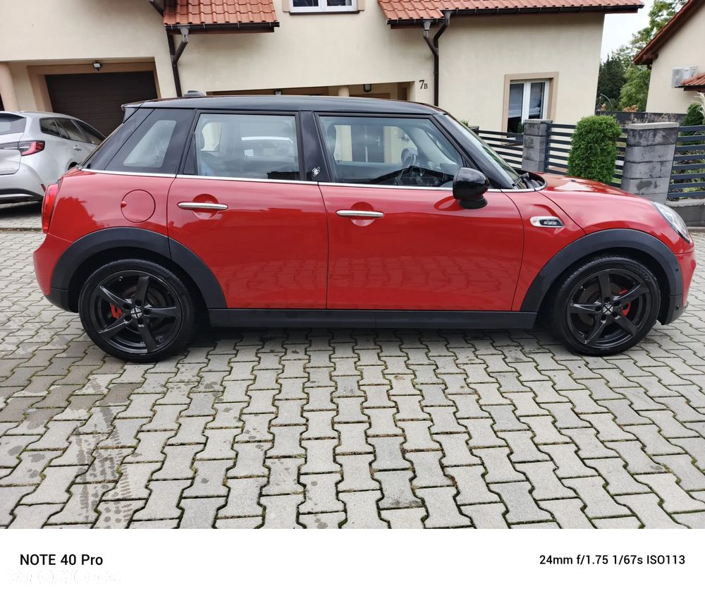 MINI Cooper Standard - 4