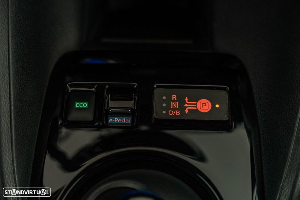 Nissan Leaf N-Connecta - 29