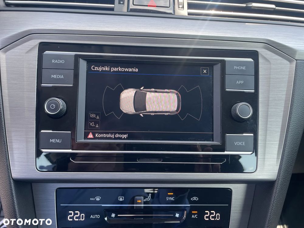 Volkswagen Passat 1.5 TSI EVO Essence DSG - 13