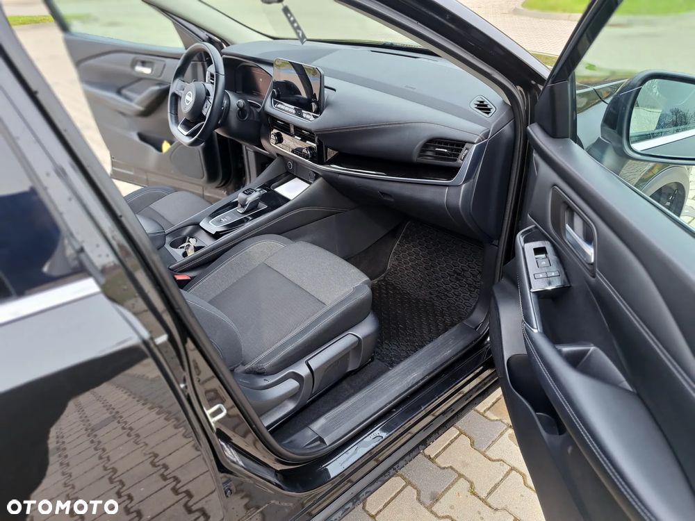 Nissan Qashqai 1.3 DIG-T N-Connecta DCT - 6