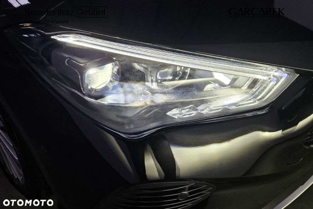 Mercedes-Benz CLA - 11