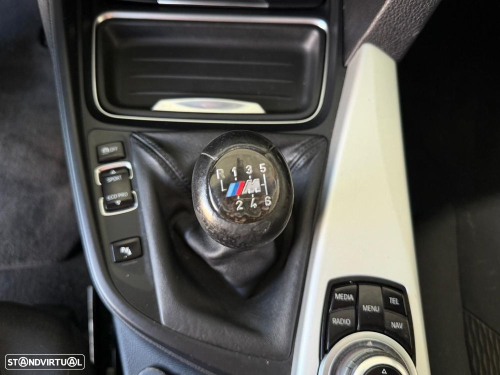 BMW 318 d Line Modern - 14