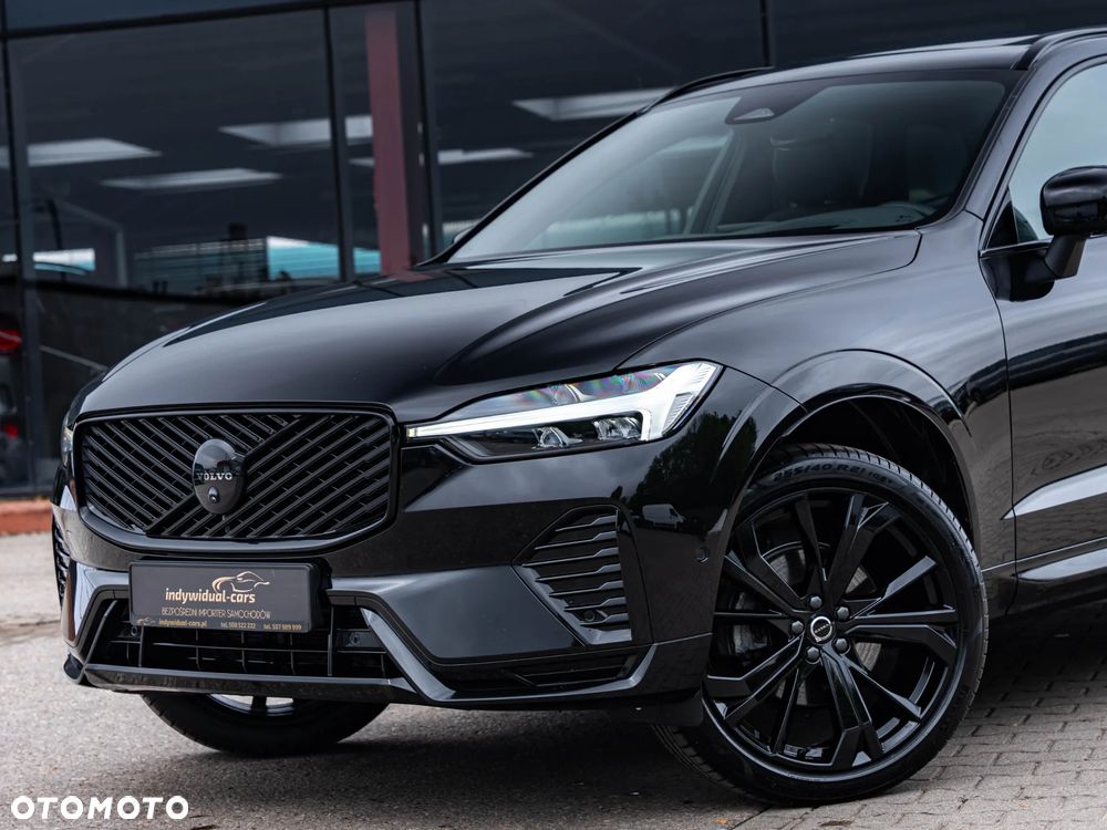 Volvo XC 60 B5 B AWD Plus Dark - 8