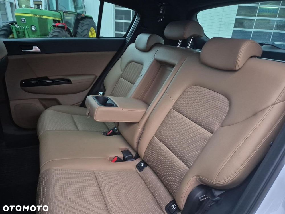 Kia Sportage 1.6 T-GDI Black Edition 2WD DCT - 16