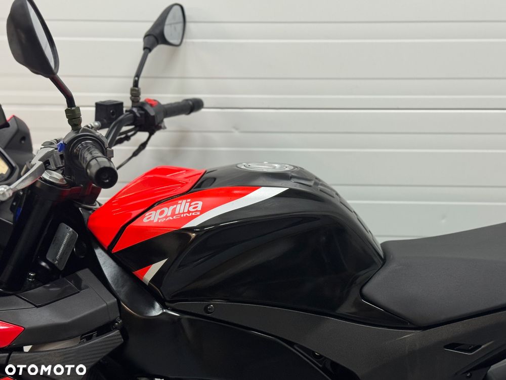 Aprilia Tuono - 18
