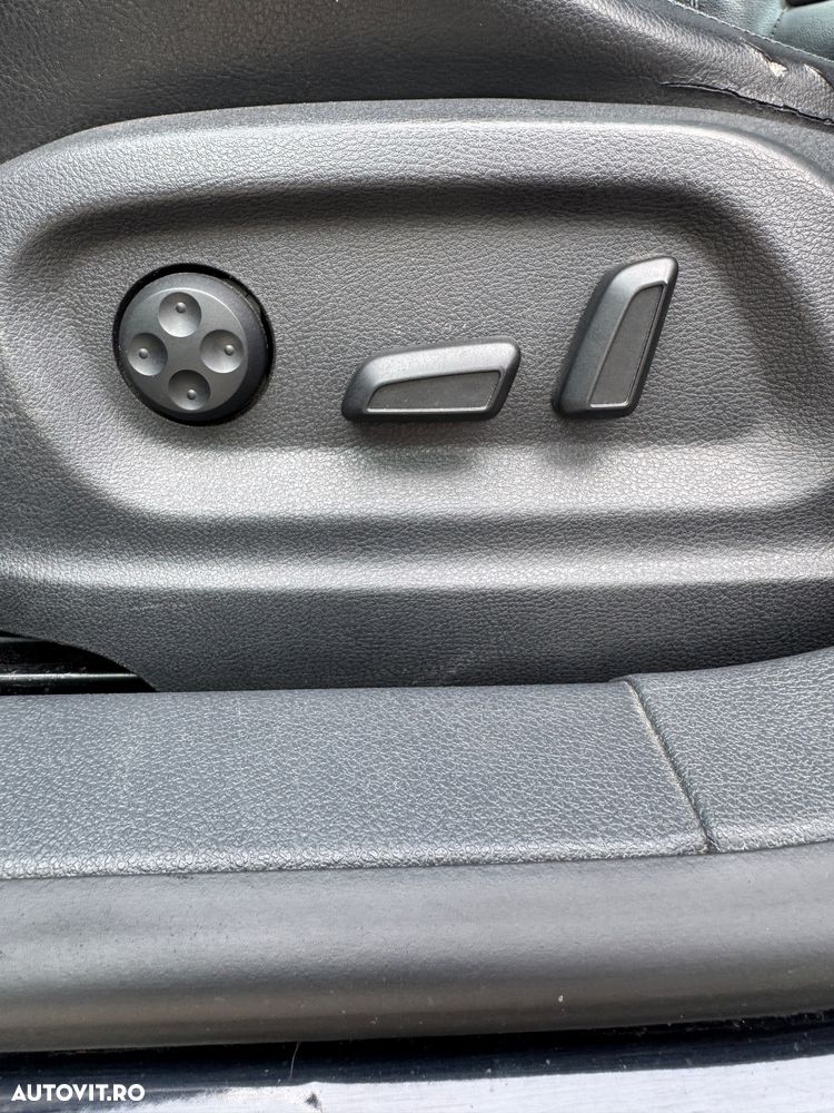 Volkswagen Tiguan 2.0 TDI CR DPF 4Motion DSG Sport&Style - 19