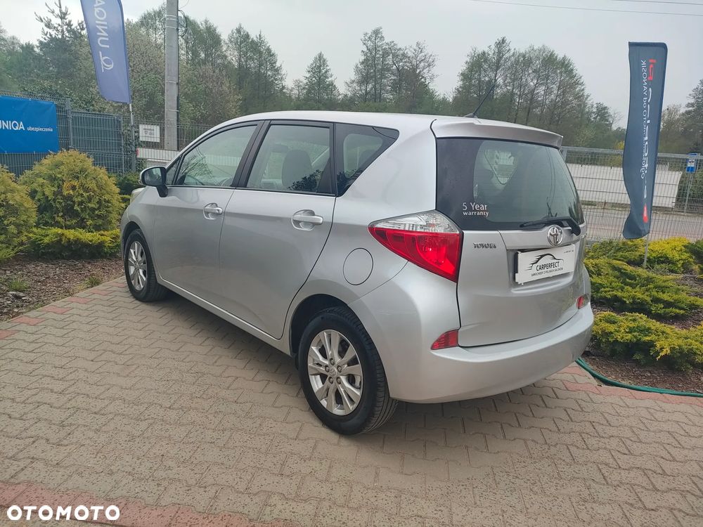 Toyota Verso S 1.33 VVT-i Cool - 13