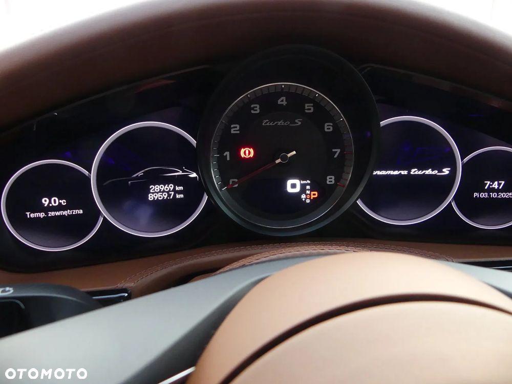 Porsche Panamera Turbo S - 4