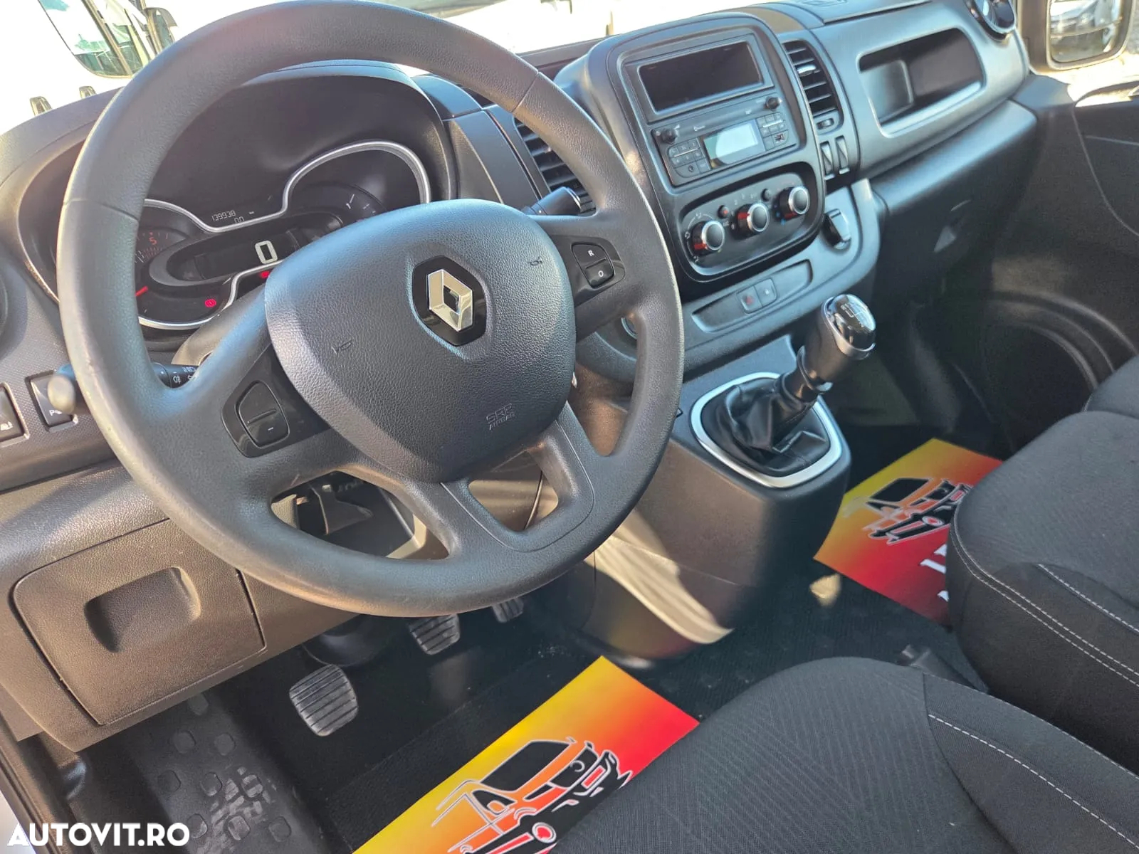 Renault New Trafic L1H1 - 24