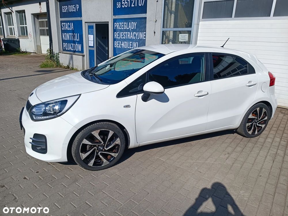 Kia Rio 1.2 Attract - 3