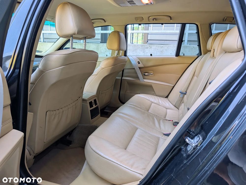 BMW Seria 5 - 17