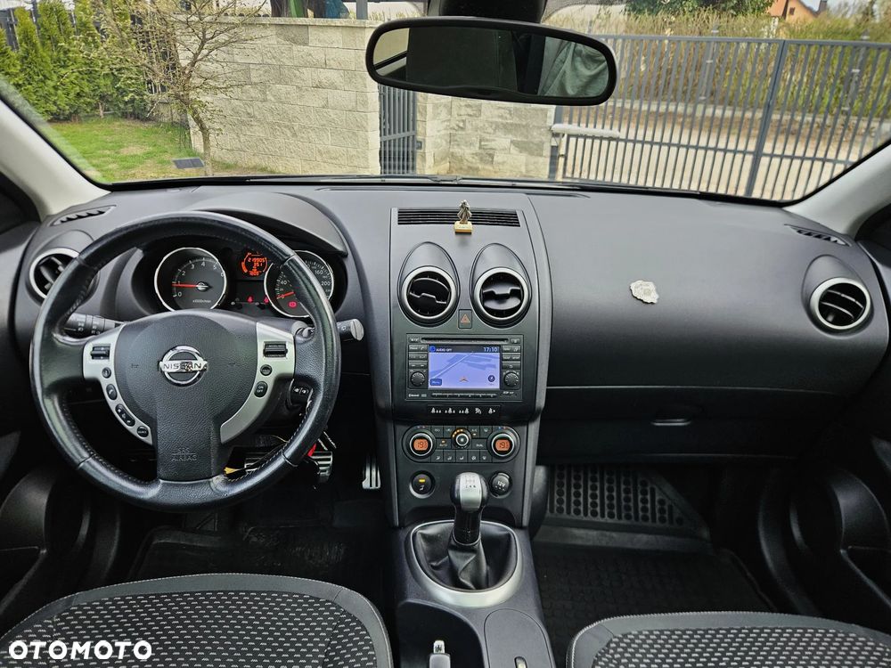 Nissan Qashqai 1.6 Tekna - 9