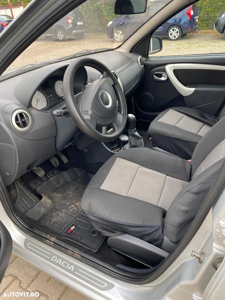 Dacia Sandero 1.5 75CP Laureate - 5