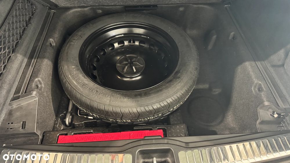 Mercedes-Benz GLE 300 d 4-Matic - 33