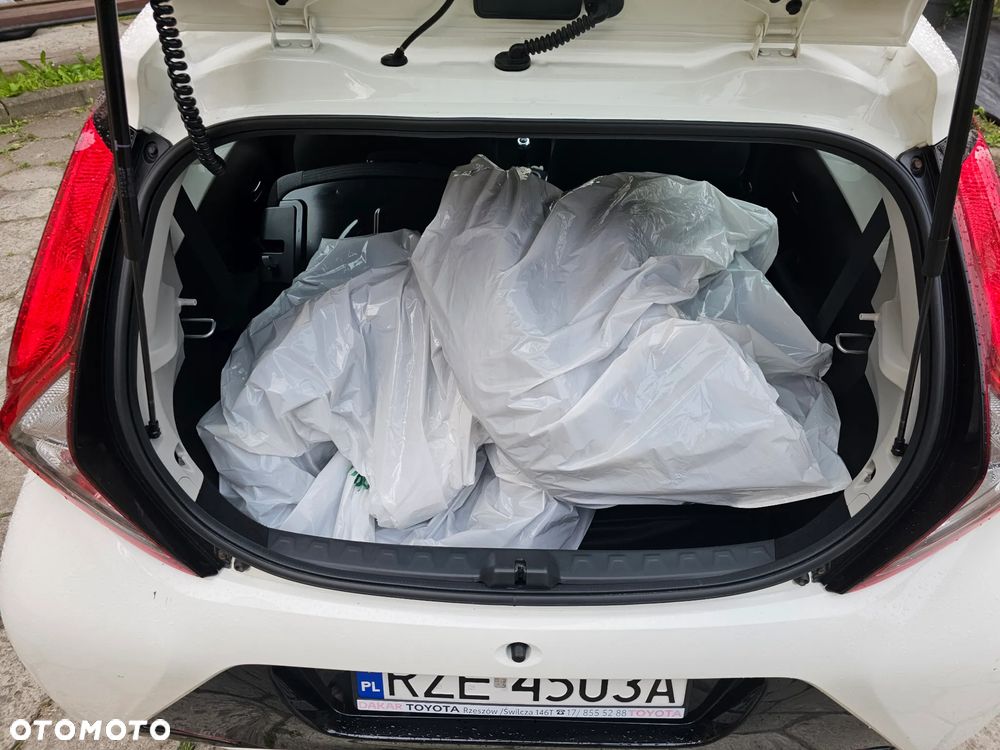Toyota Aygo 1.0 VVT-i Color Edition - 9