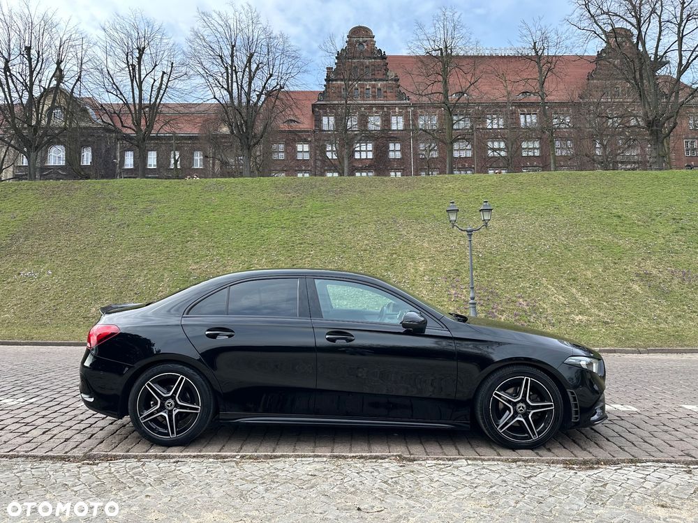 Mercedes-Benz Klasa A 180 7G-DCT Lim AMG Line Advanced Plus - 5