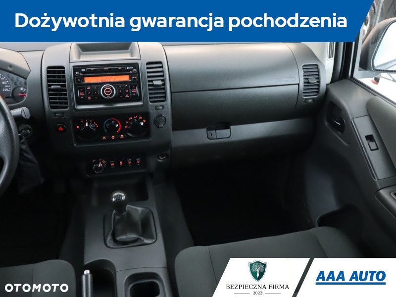 Nissan Navara - 10