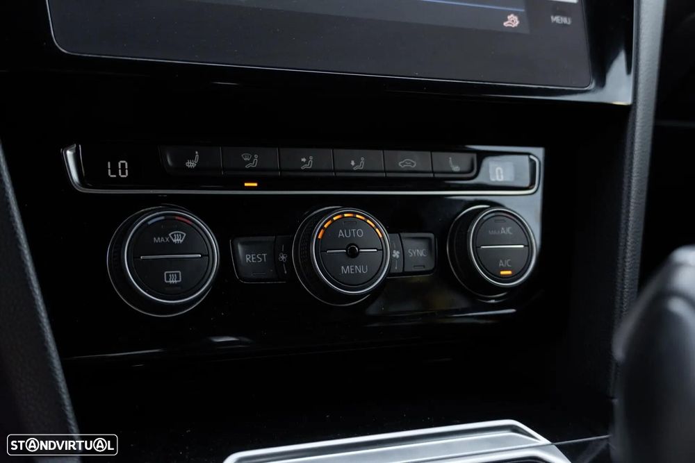 VW Arteon 2.0 TDI R-Line DSG - 19