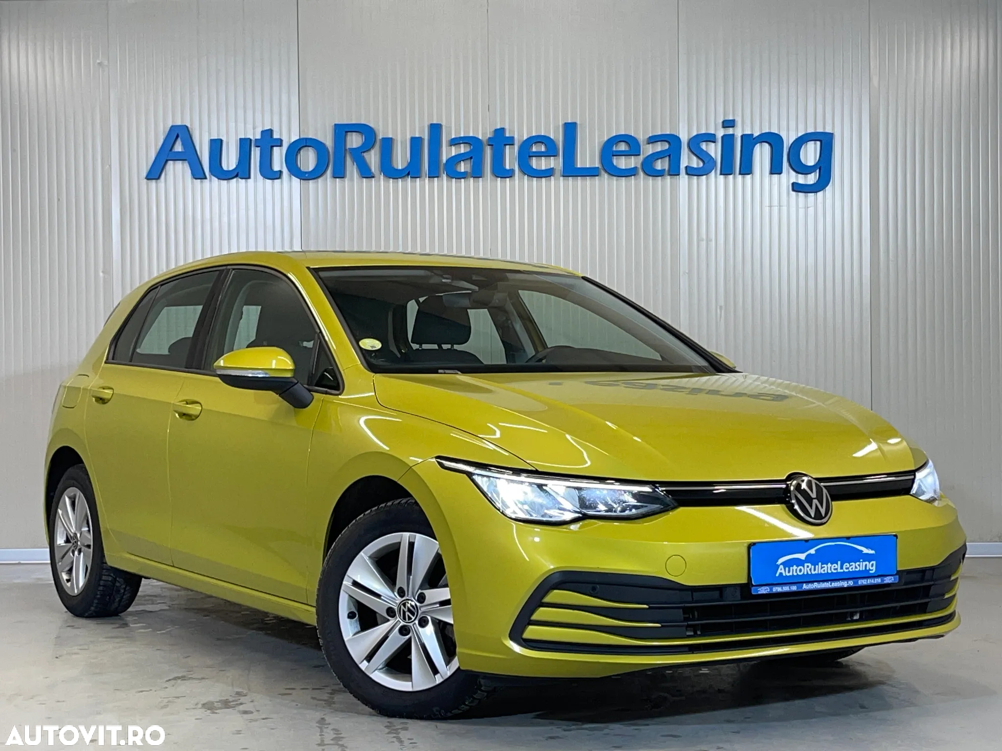 Volkswagen Golf 2.0 TDI DSG Life - 2