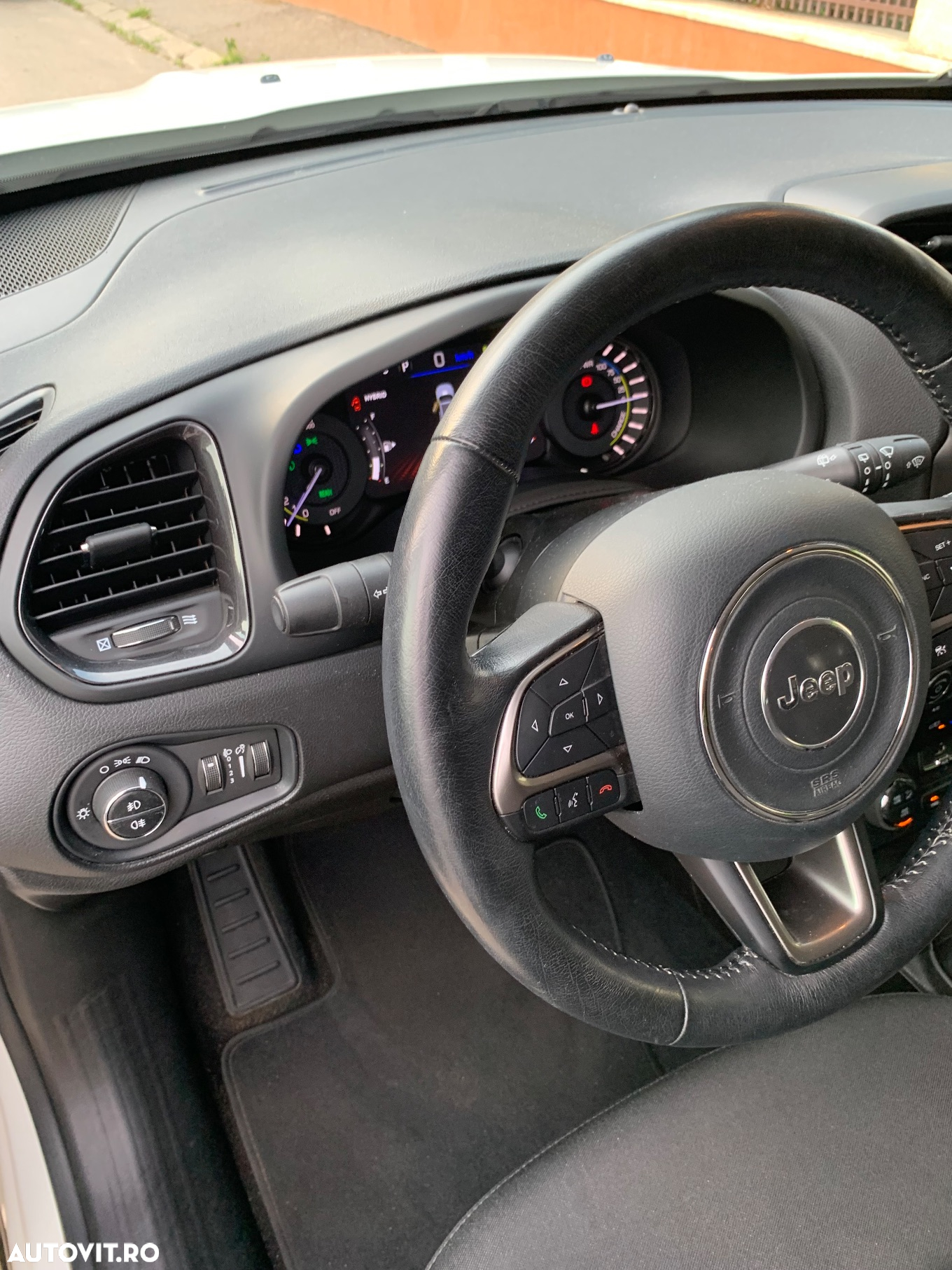 Jeep Renegade 1.3 T-GDI 4xe PLUG-IN Hybrid Automatik Summit - 7