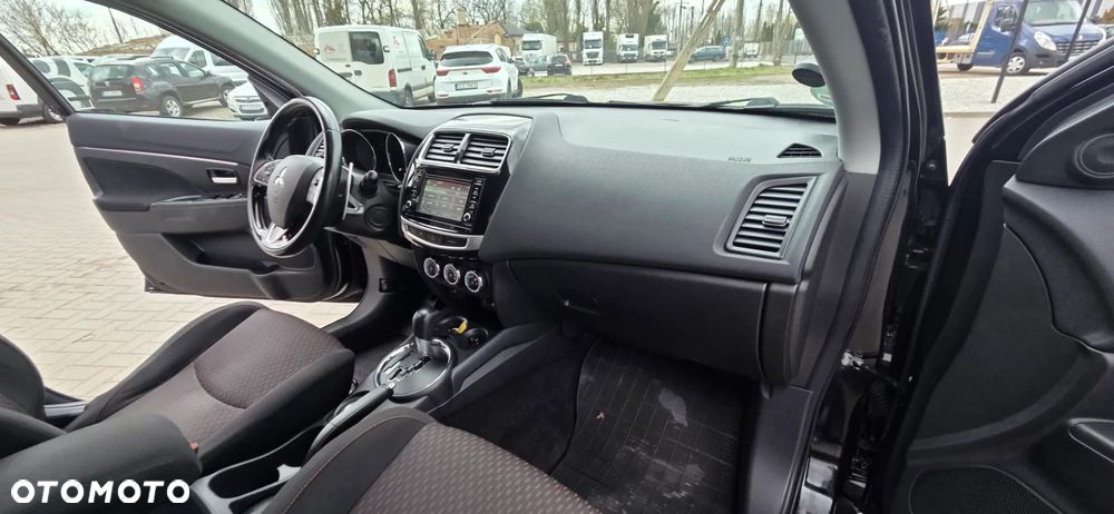 Mitsubishi ASX 2.2 DI-D 4WD Automatik Top - 37