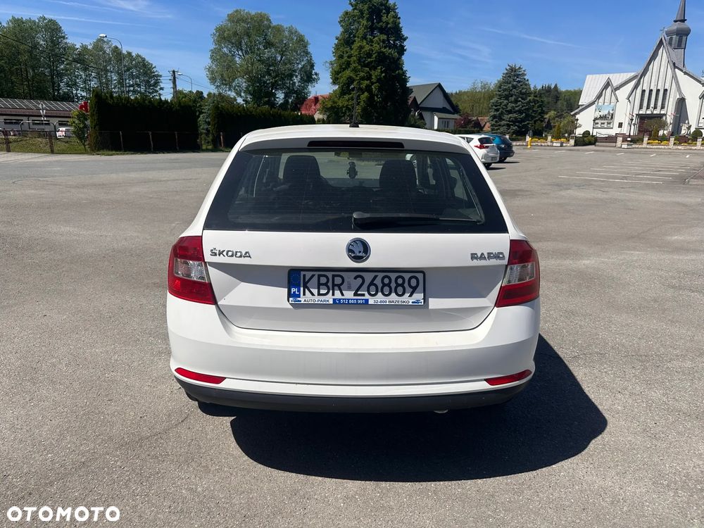Skoda RAPID - 4
