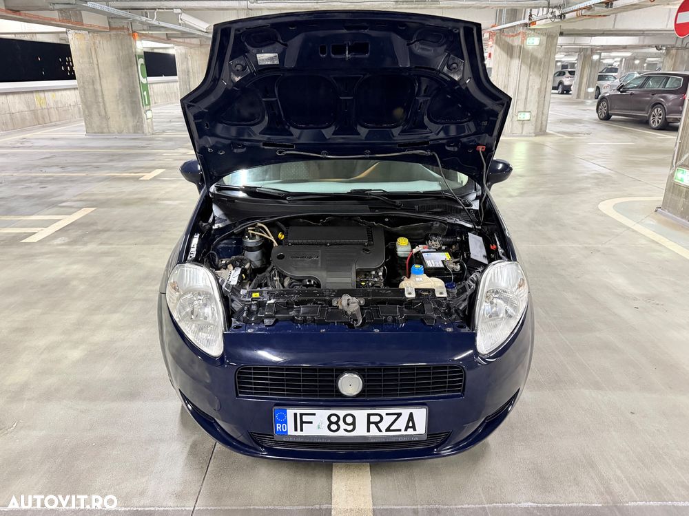 Fiat Grande Punto - 11