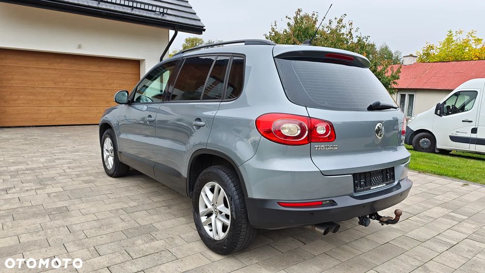 Volkswagen Tiguan - 5
