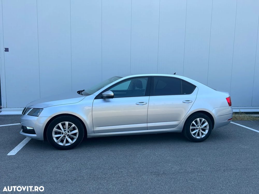 SKODA Octavia 2017 — imagine 4