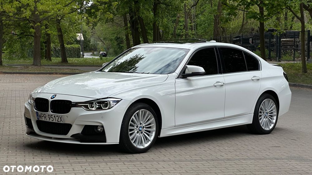 BMW Seria 3 328i Luxury Line - 10