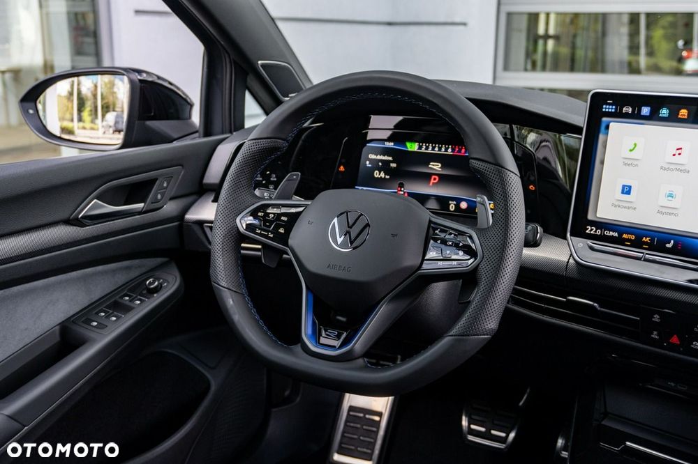 Volkswagen Golf - 17