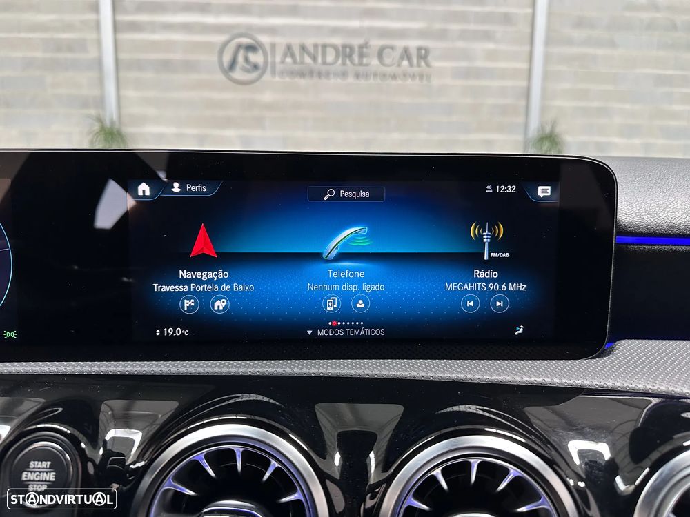 Mercedes-Benz A 250 Limousine e 8G-DCT AMG Line - 15