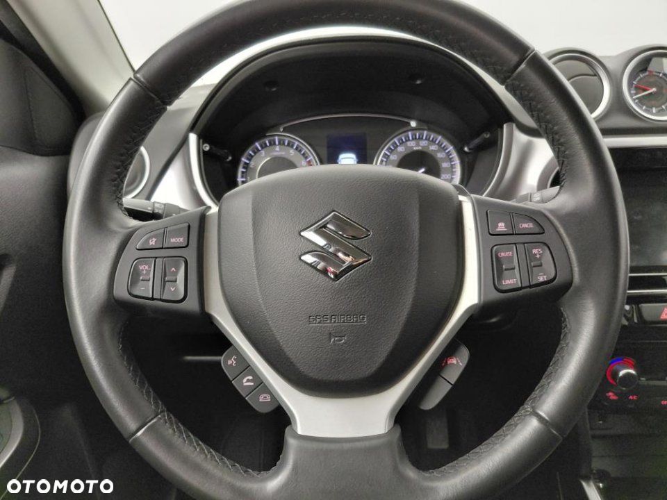 Suzuki Vitara - 14