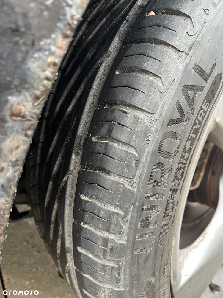 Mercedes-Benz Klasa B - 21