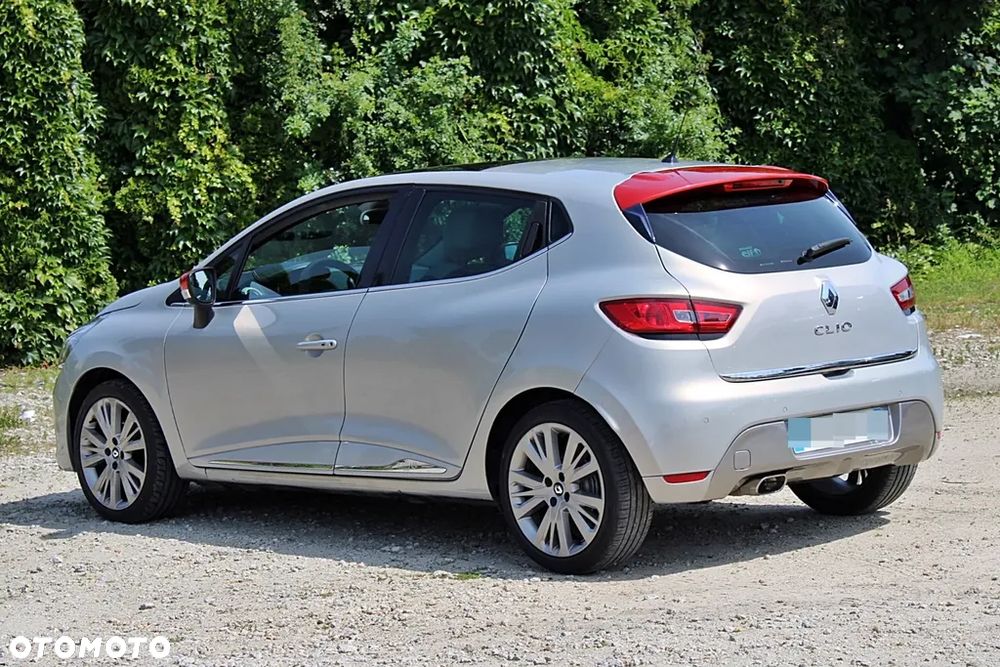 Renault Clio - 7