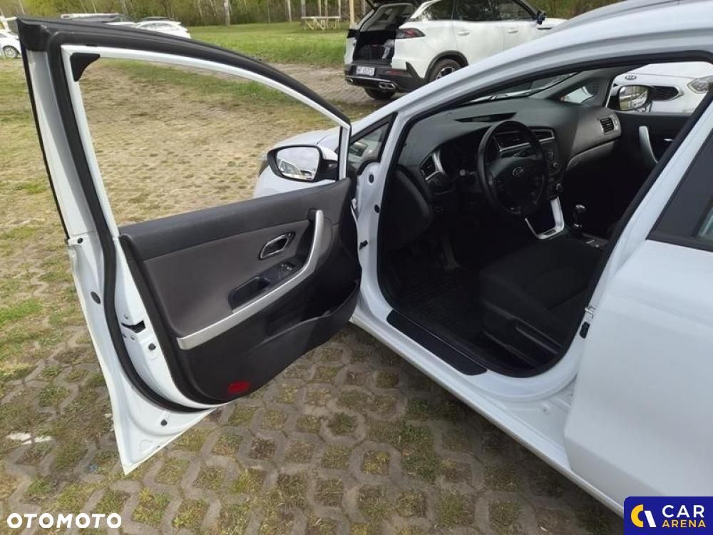 Kia Ceed - 30