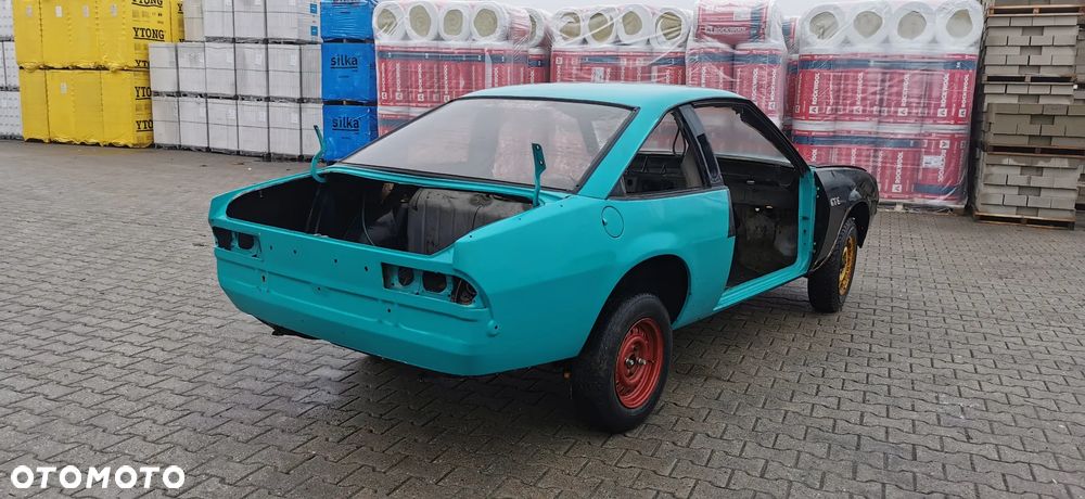 Opel Manta - 8