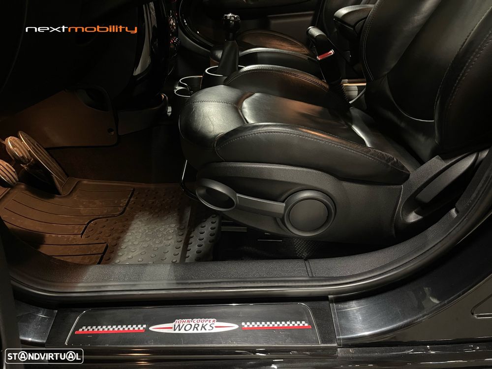 MINI Countryman John Cooper Works ALL4 - 26