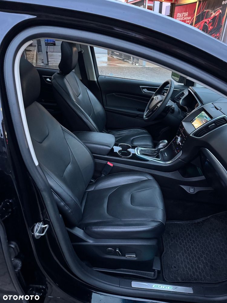 Ford Edge - 13