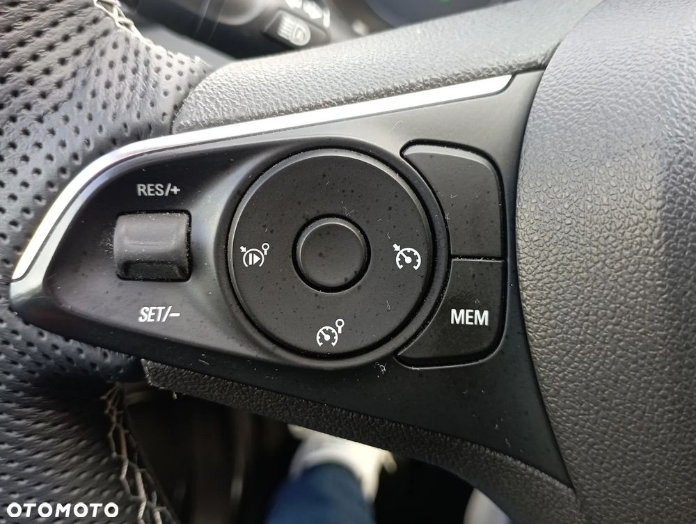 Opel Grandland X 1.6 T Elegance Business Pack S&S - 18