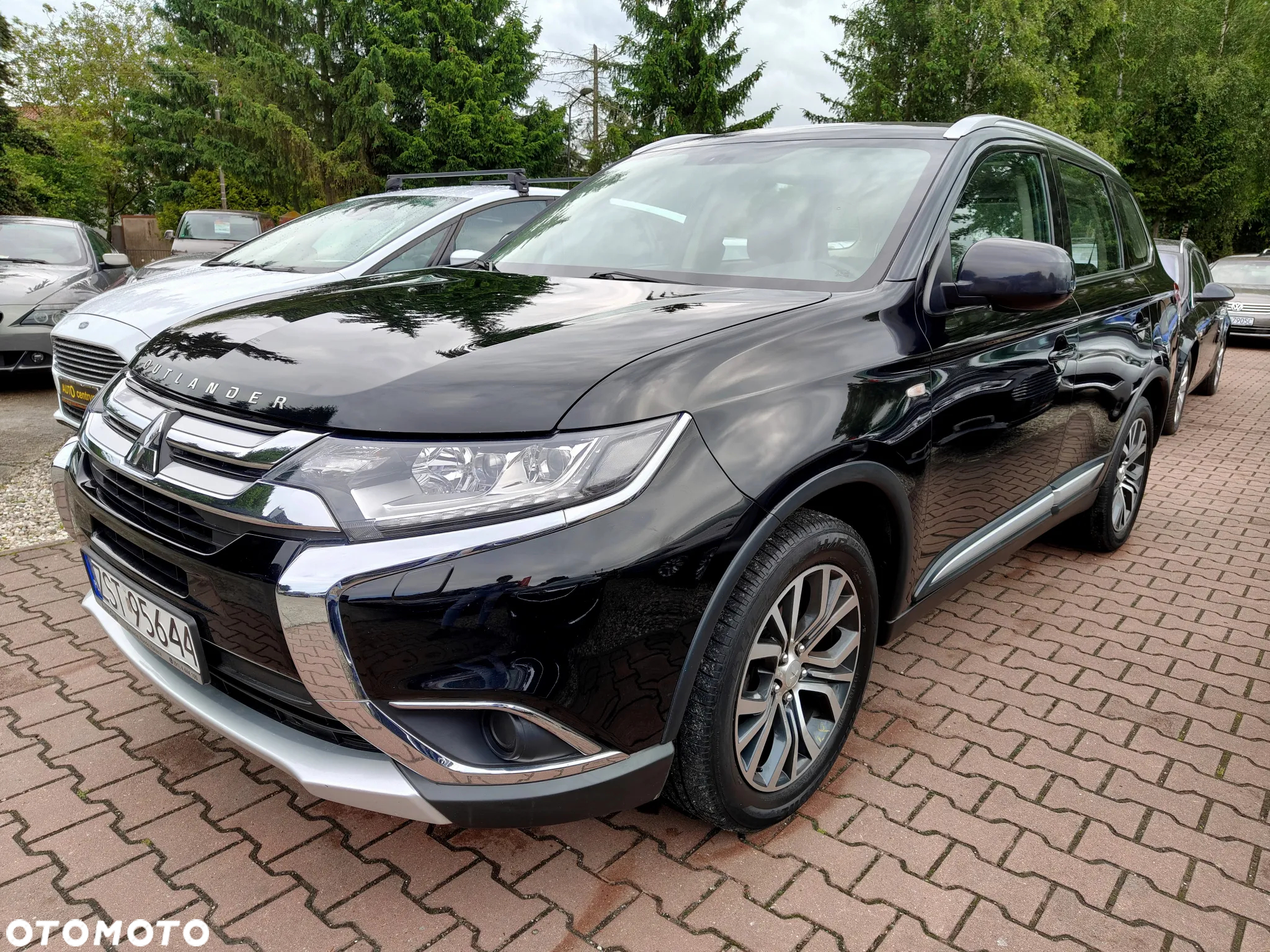 Mitsubishi Outlander 2.0 City Style 2WD - 4