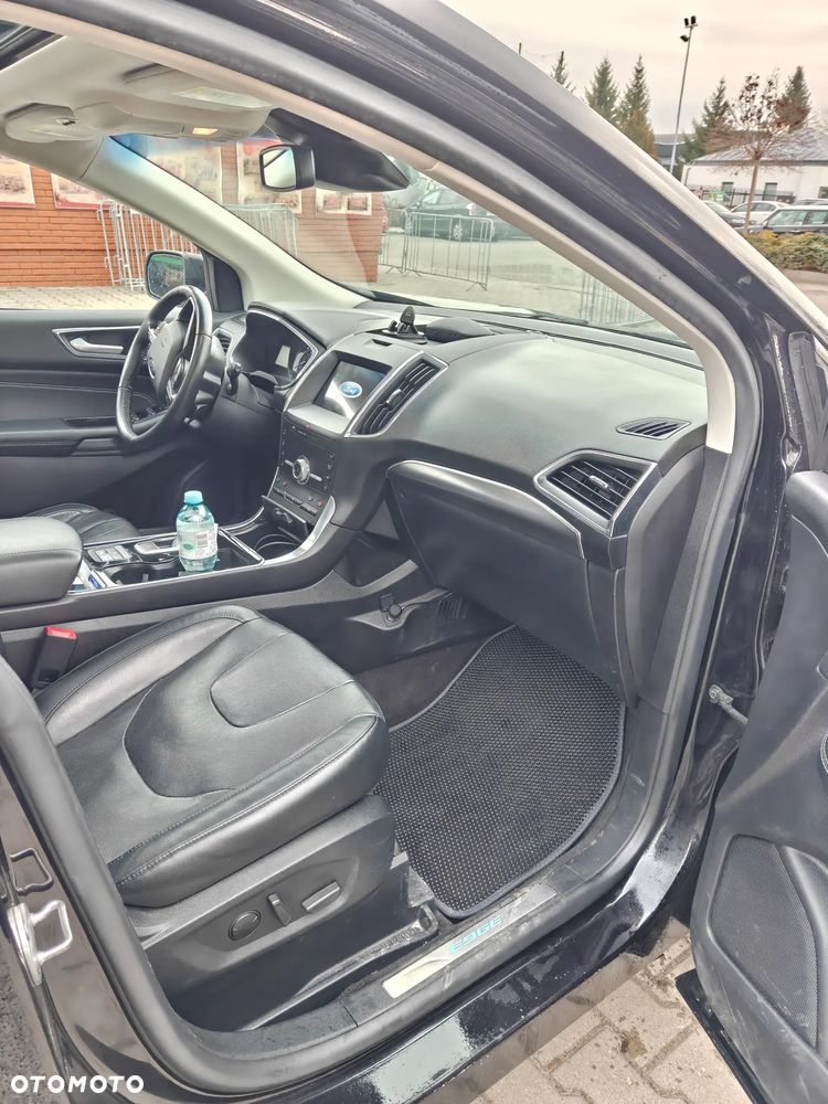 Ford Edge - 13