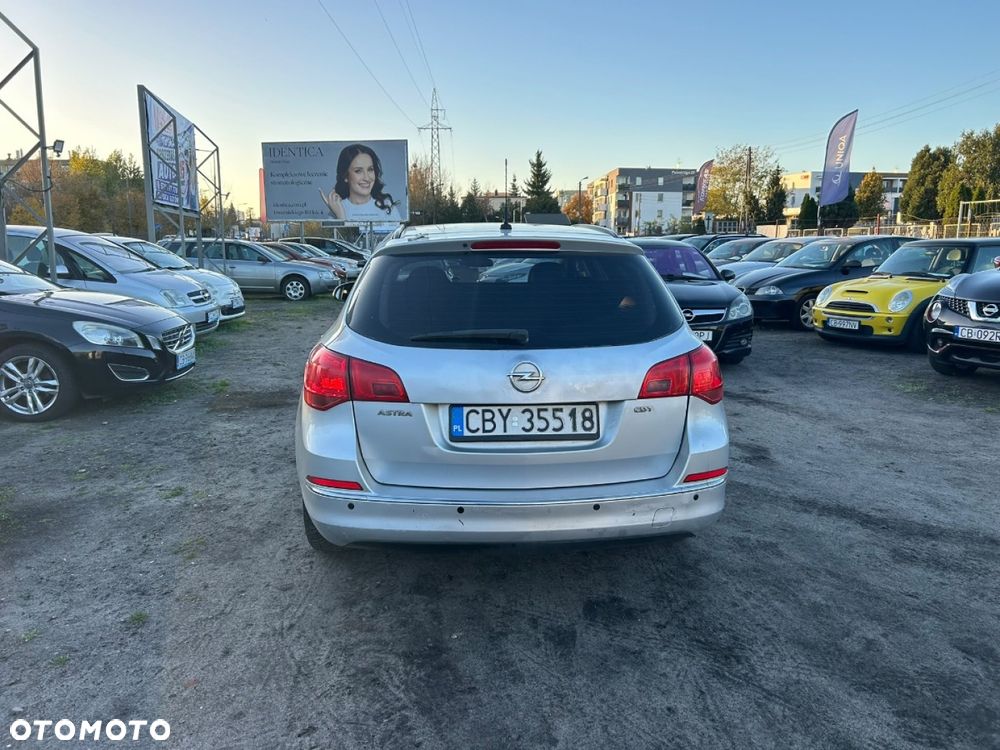 Opel Astra - 8