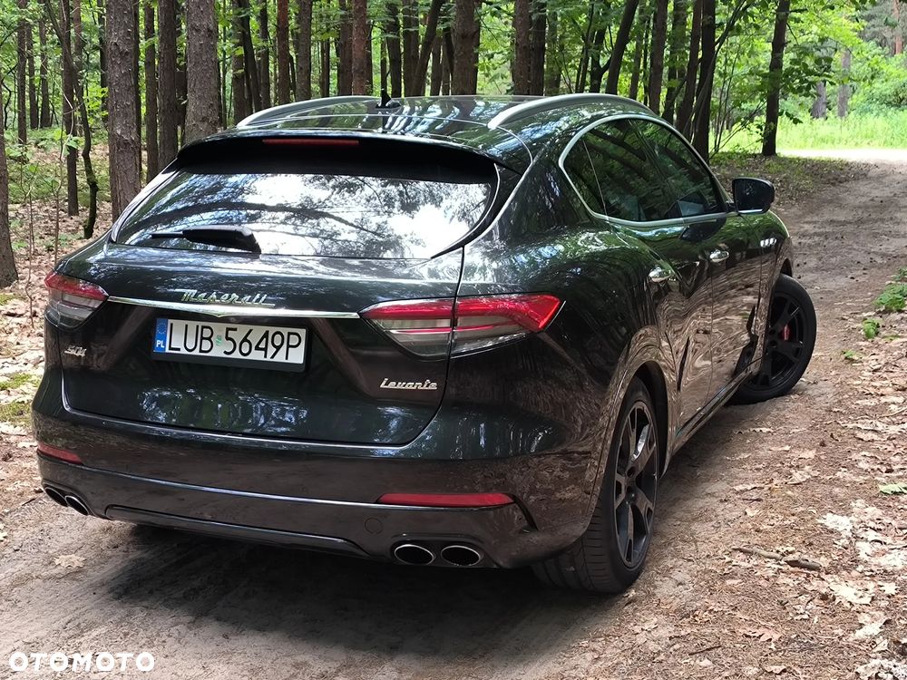 Maserati Levante S Q4 - 21