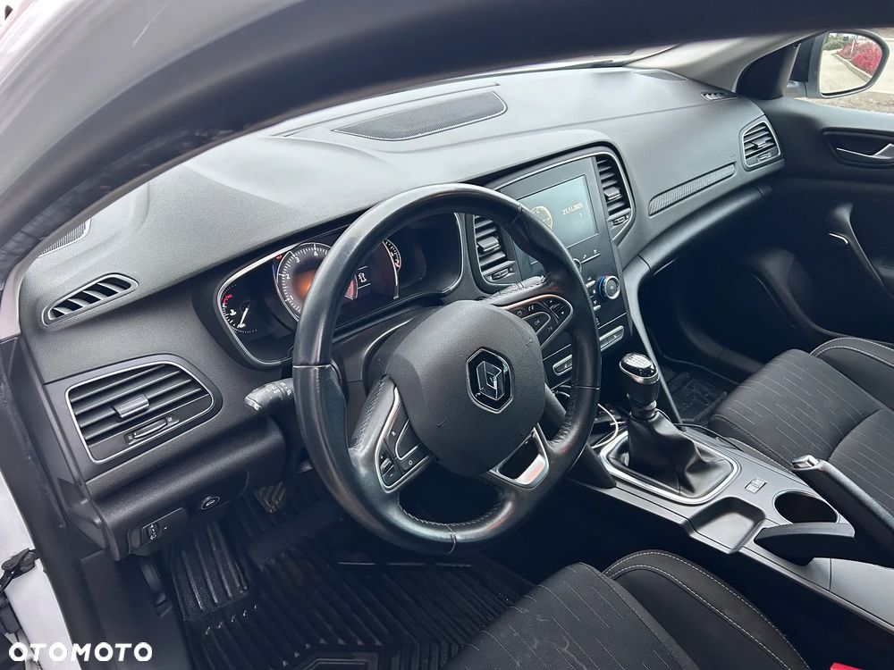 Renault Megane 1.3 TCe FAP Limited - 7