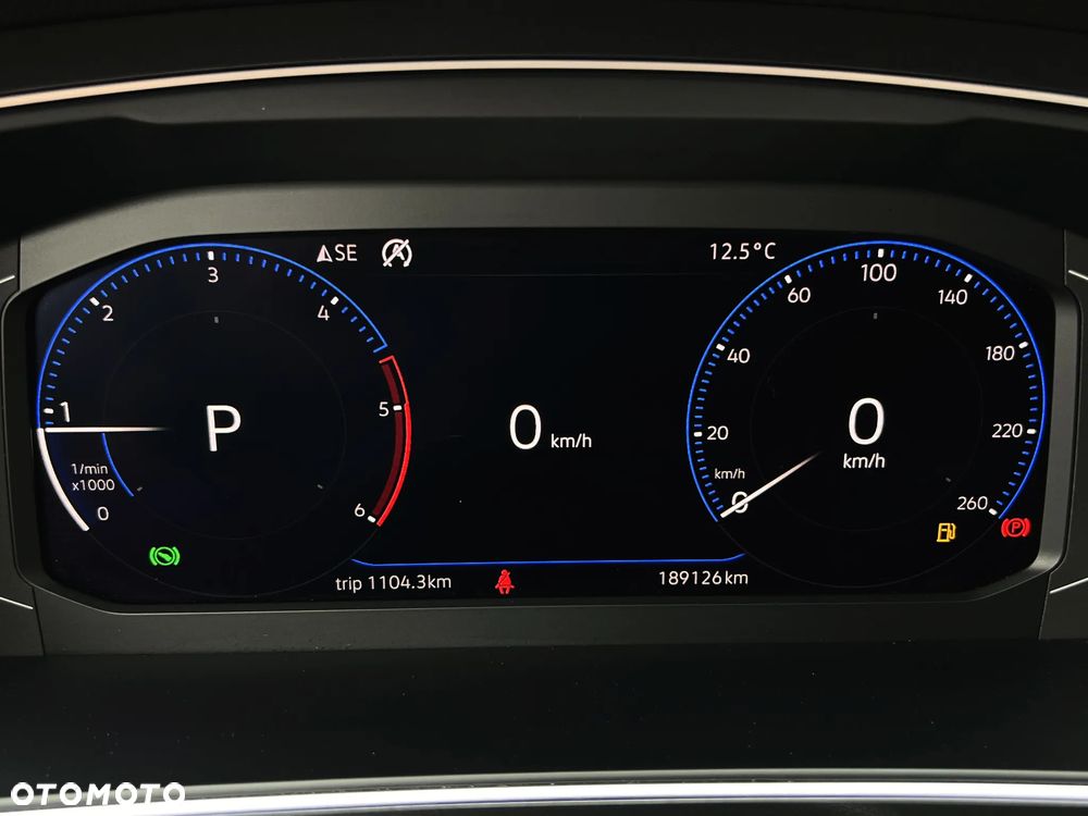 Volkswagen Tiguan 2.0 TDI SCR DSG IQ.DRIVE - 33