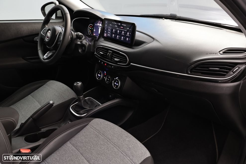 Fiat Tipo Cross 1.3 Multijet - 21