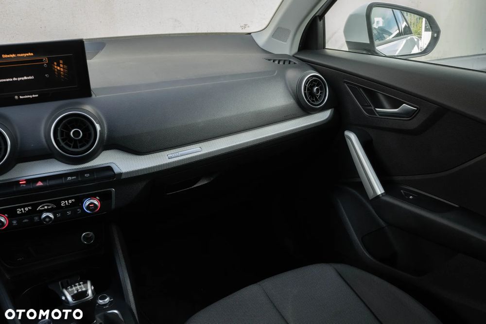 Audi Q2 30 TFSI - 19