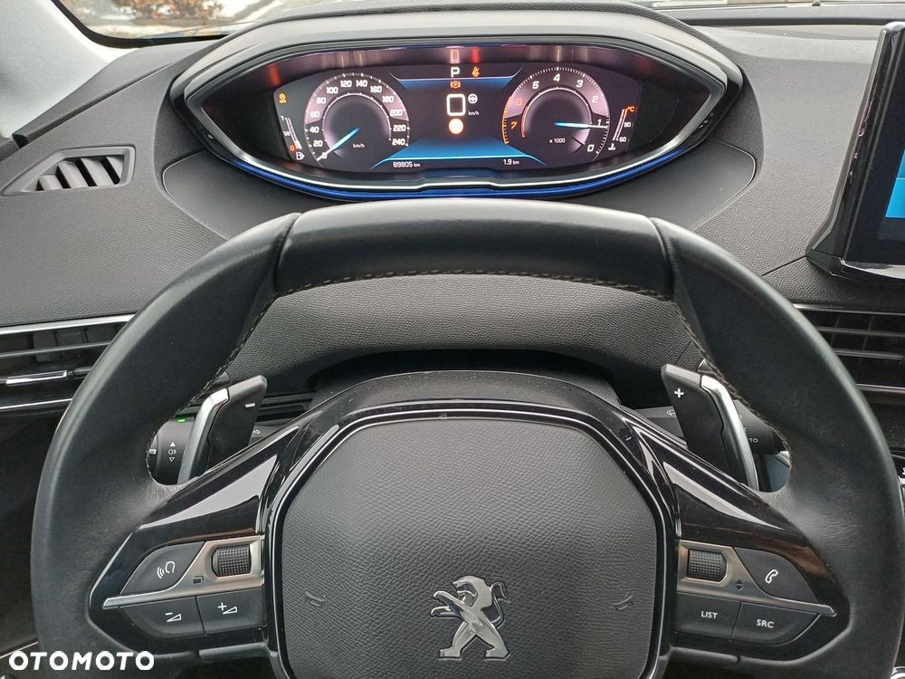 Peugeot 3008 1.2 PureTech Allure Pack S&S EAT8 - 28