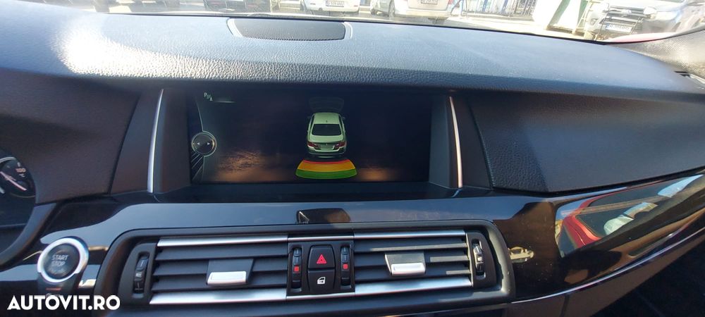 BMW Seria 5 530d xDrive AT - 21